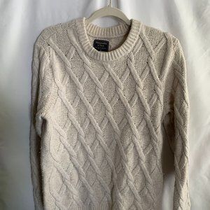 Abercrombie & Fitch Cable Knit Sweater